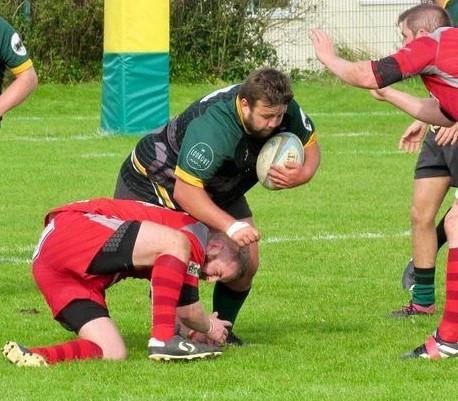 Fall Bay on the attack against Pembroke